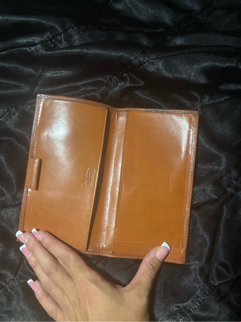 Vintage Dooney & Bourke Checkbook Holder - Picture 6 of 9